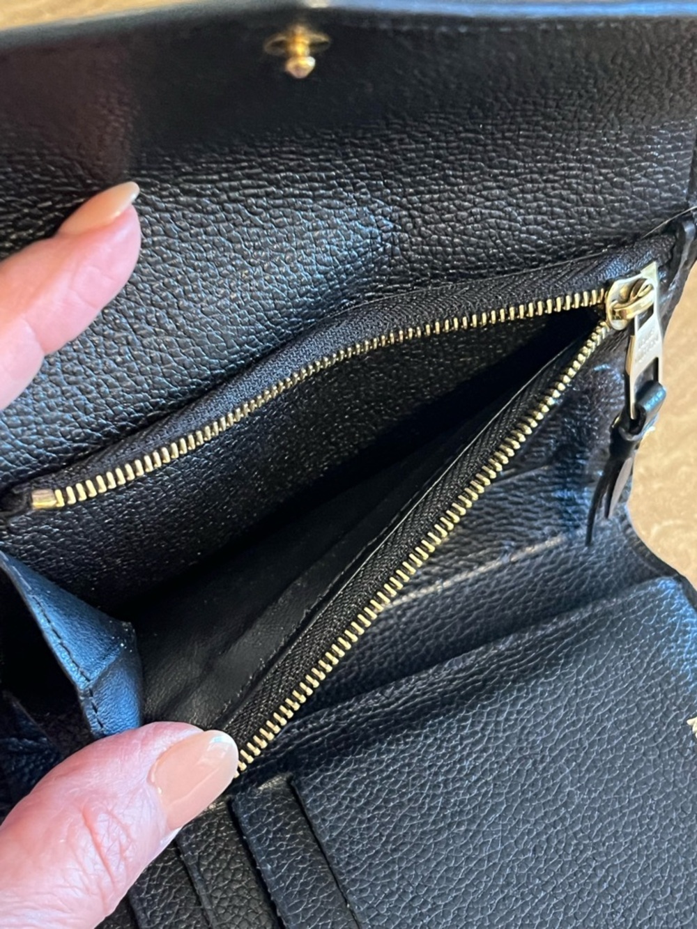 Louis Vuitton Empriente Leather Wallet - Picture 9 of 15